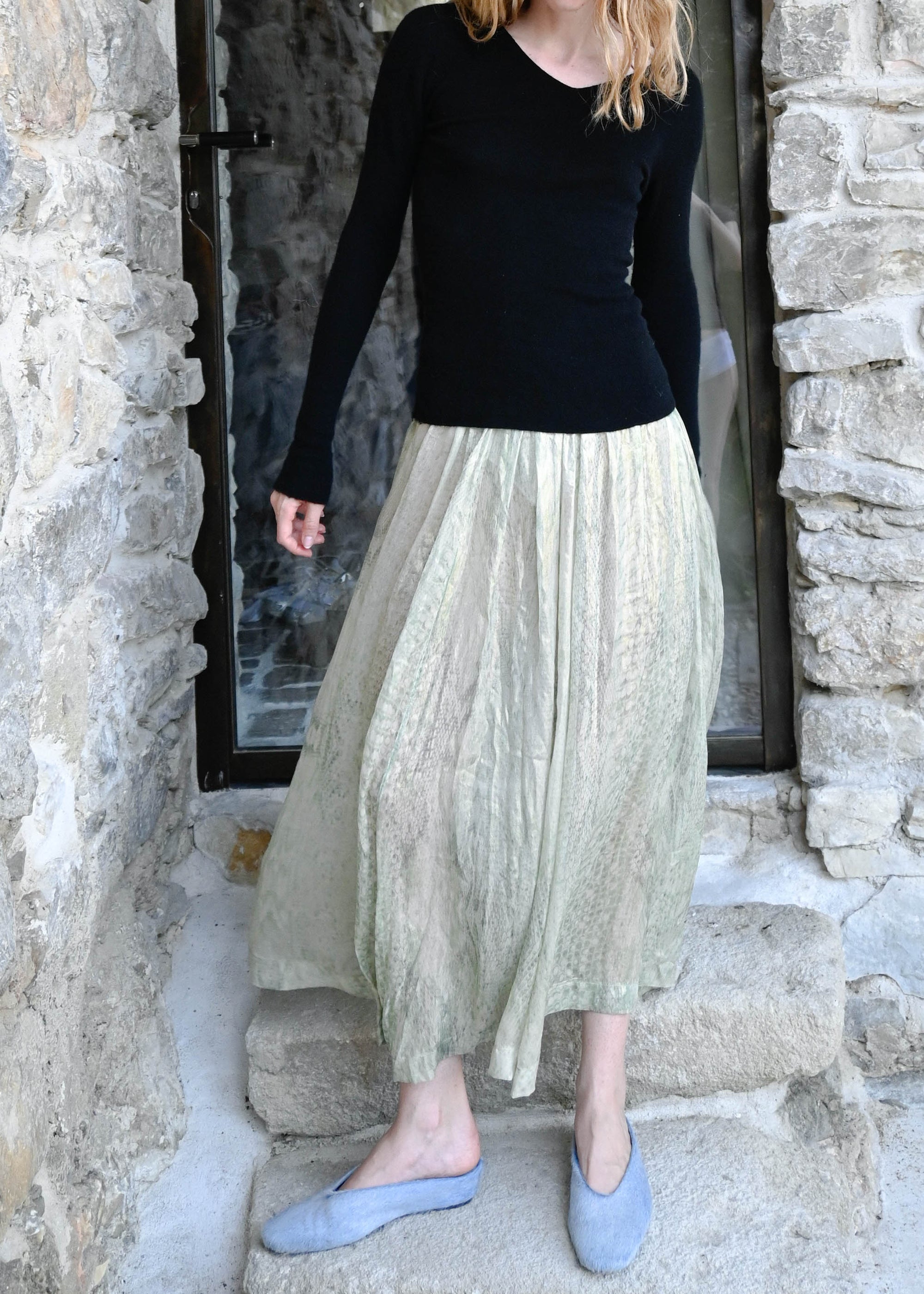 HUE SKIRT