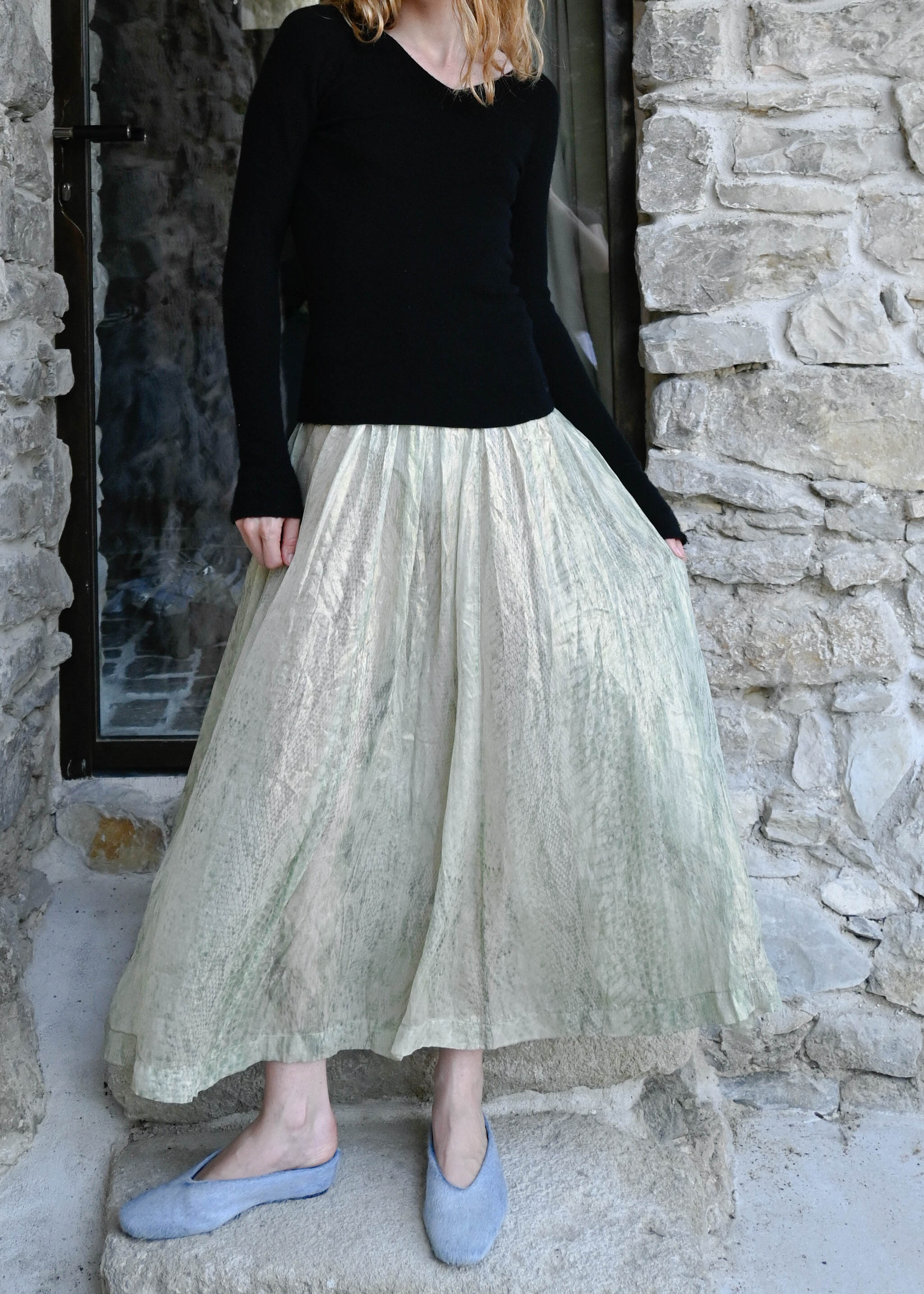 HUE SKIRT