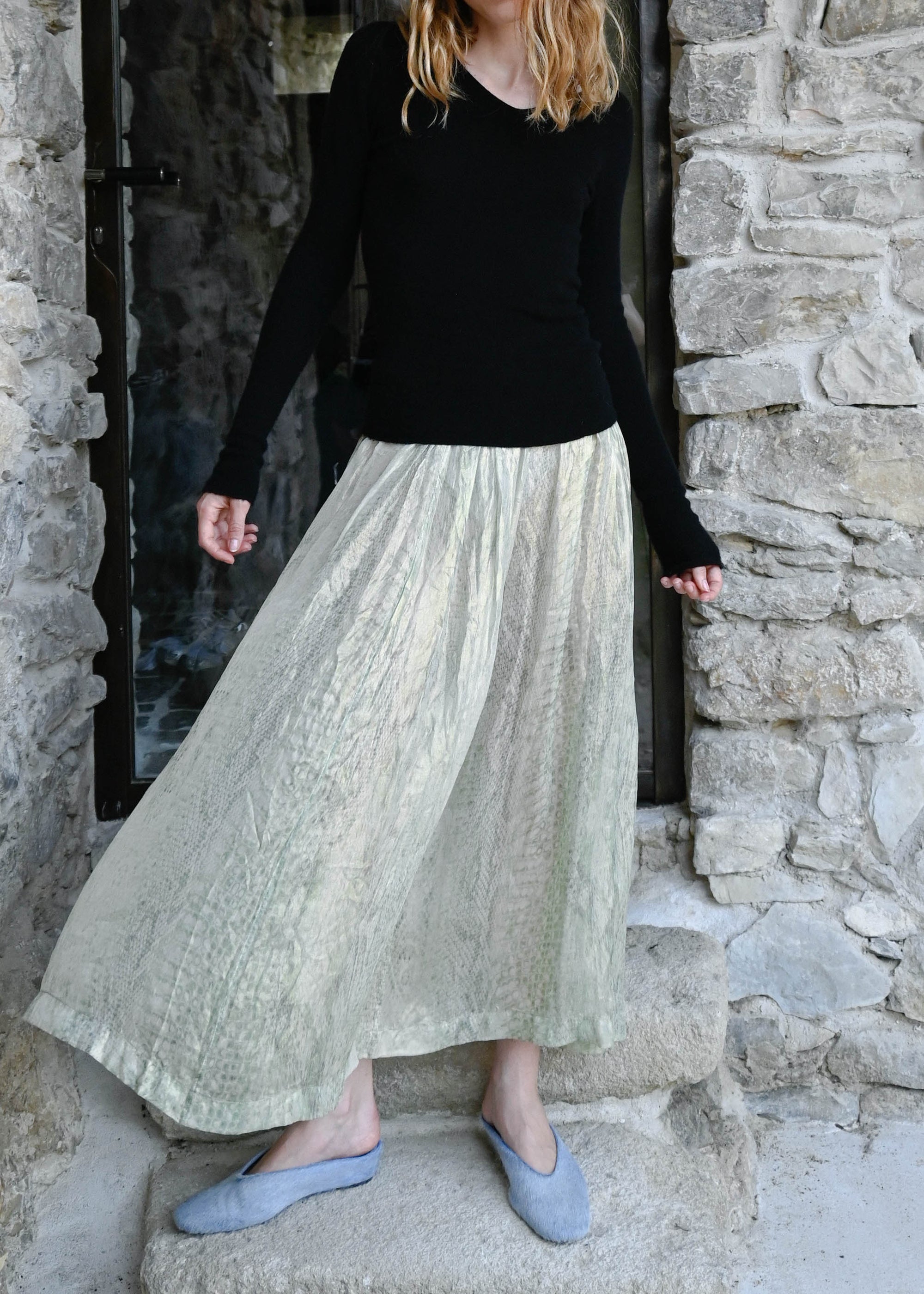 HUE SKIRT