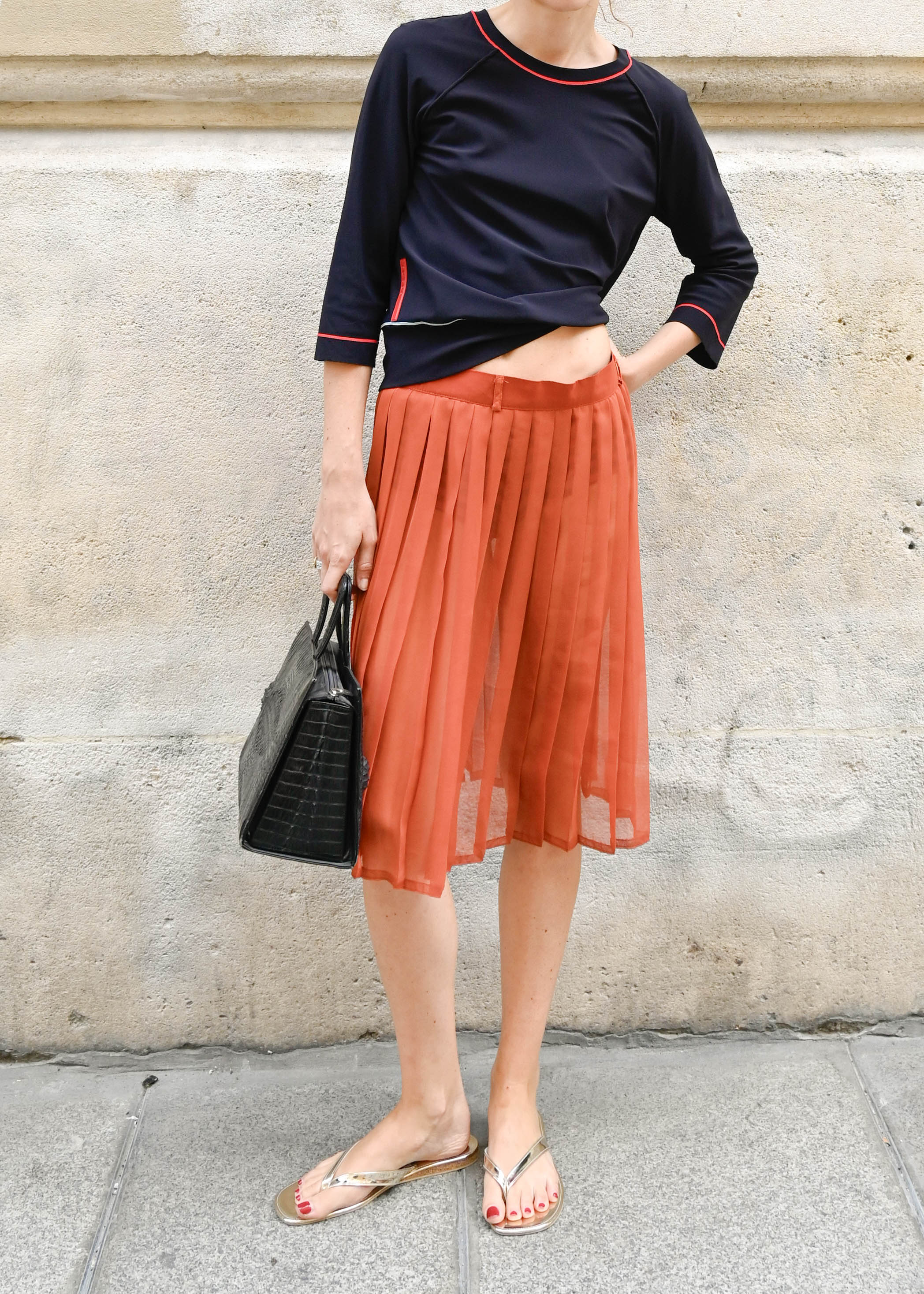 PLEATED SKIRT