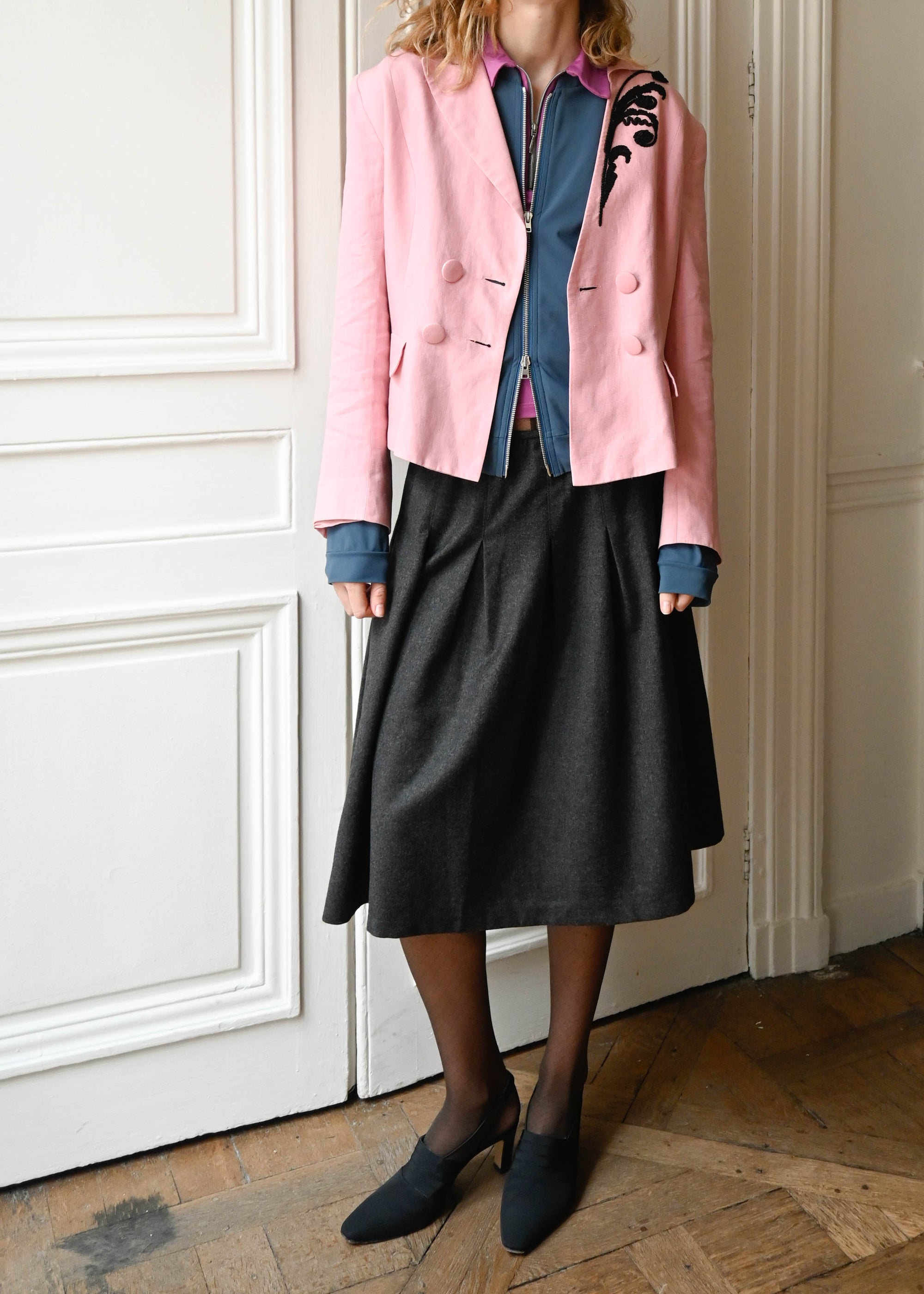 PINK EMBROIDERED BLAZER