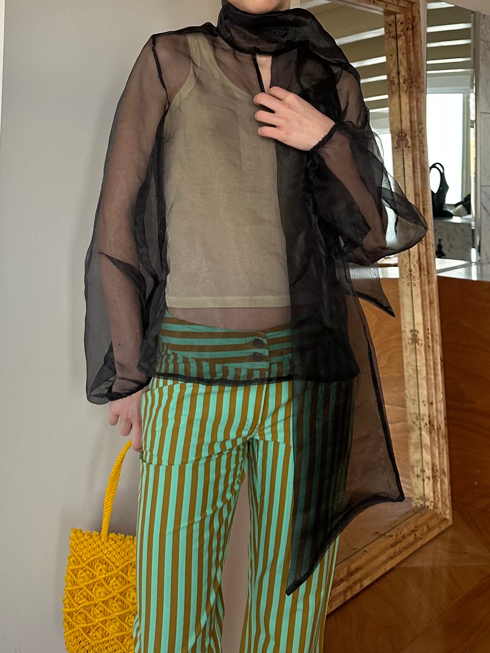 SCARF SHIRT