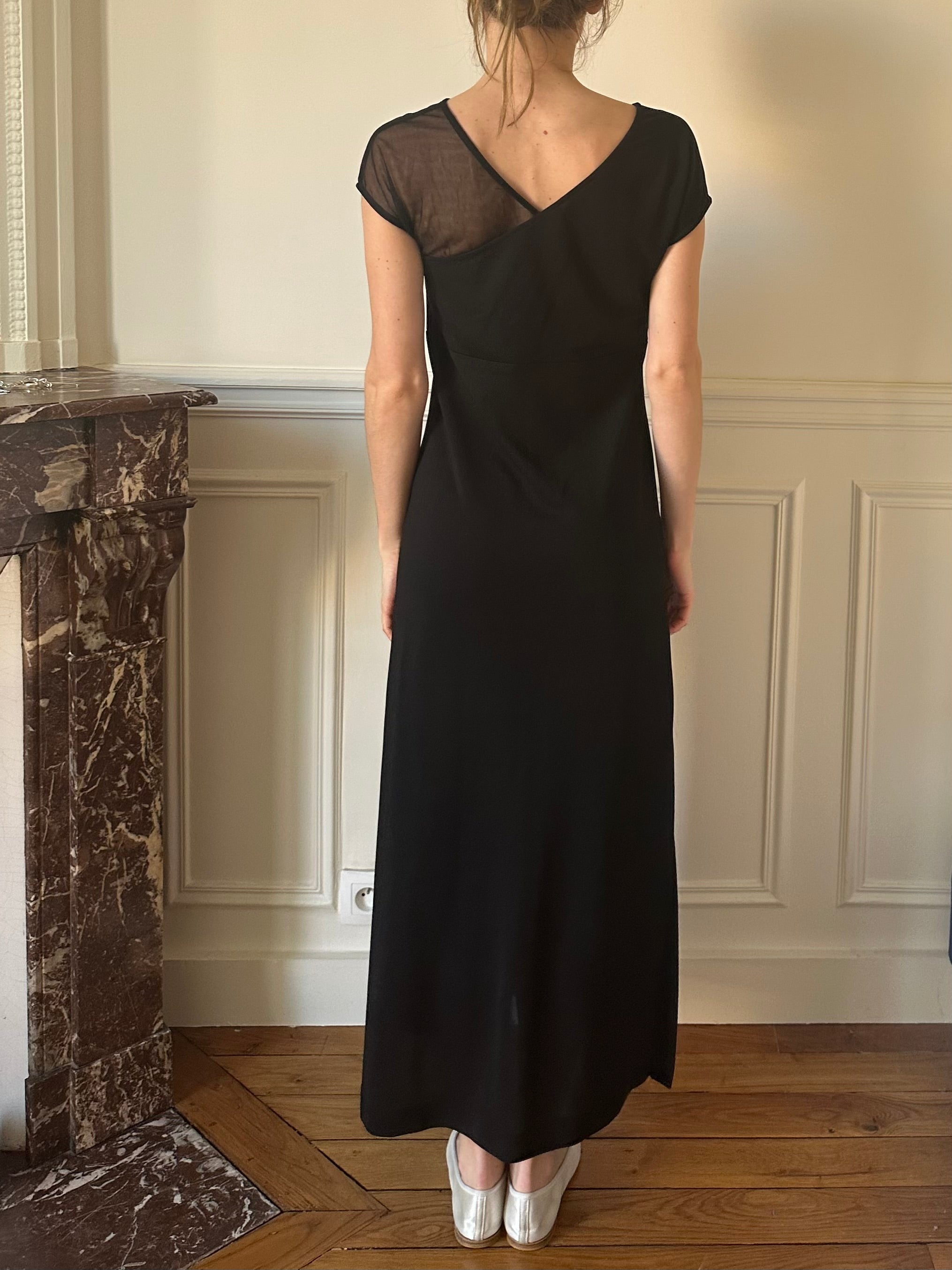 VINTAGE DRESS