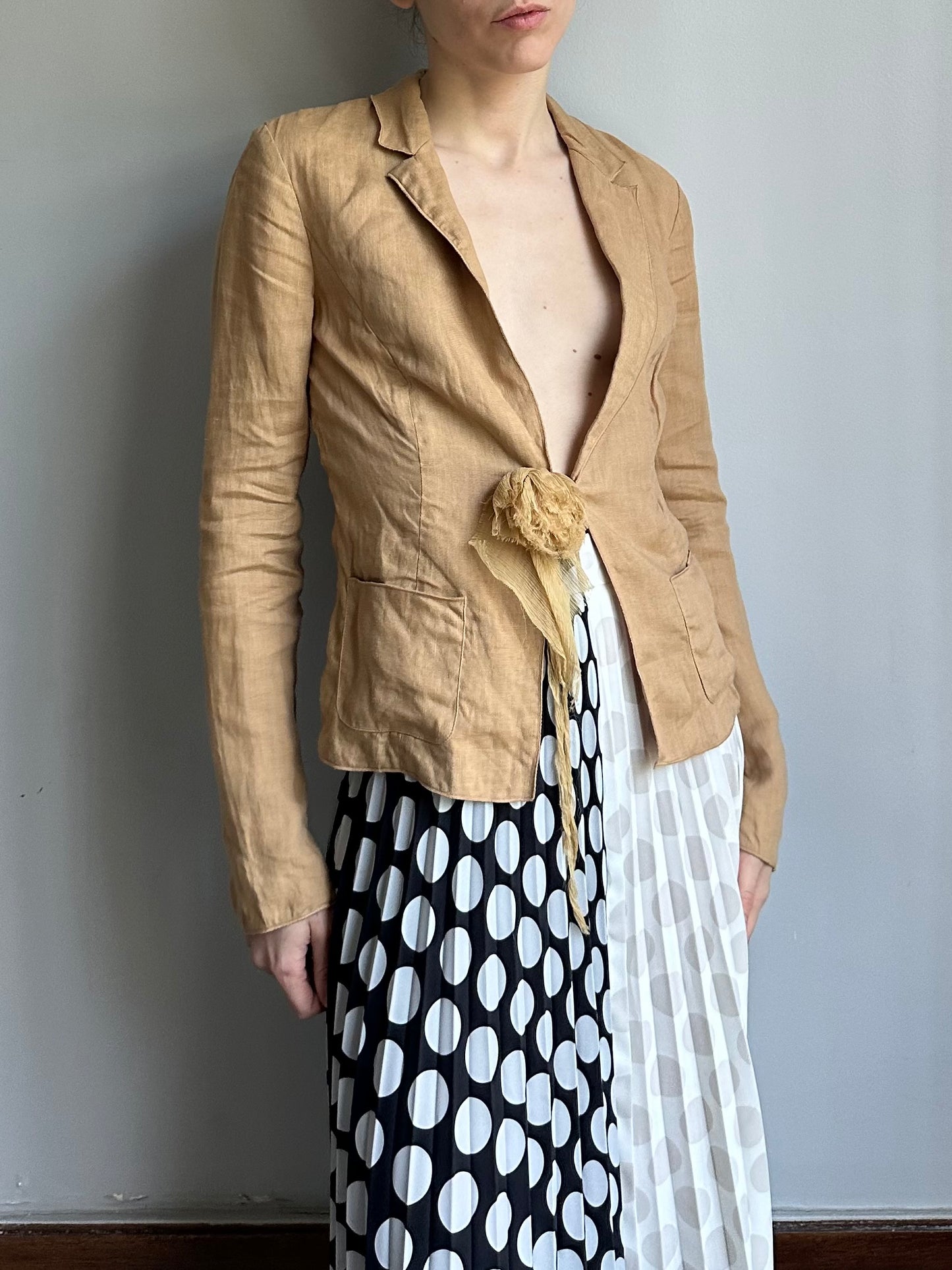 TARA JARMON LINEN BLAZER