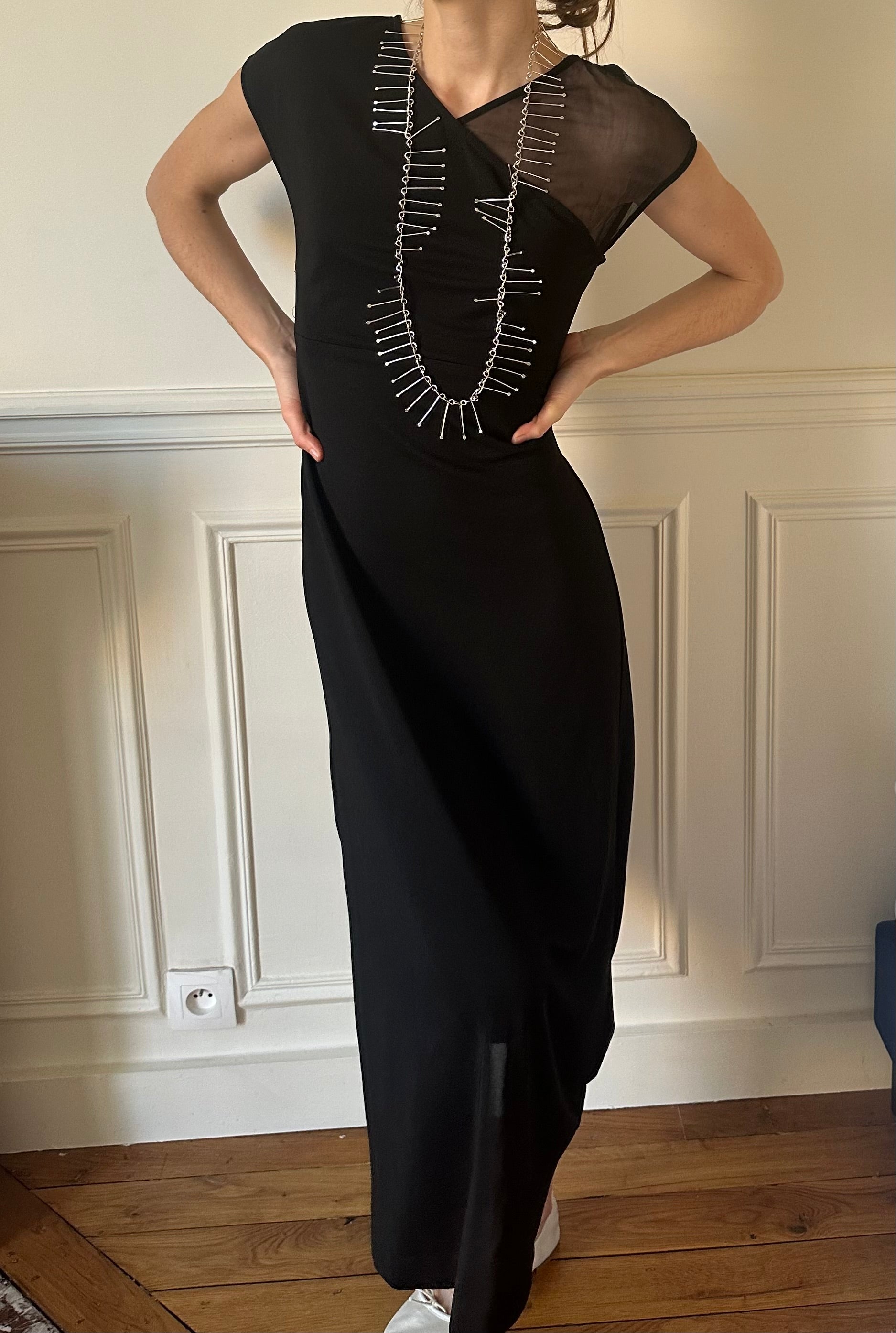 VINTAGE DRESS