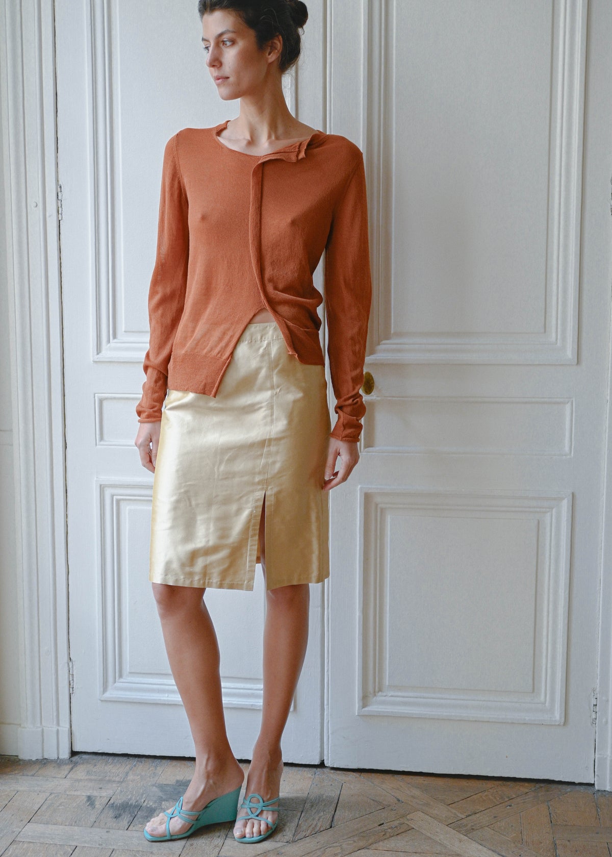 Cream silk skirt, vintage, TURN Paris (front view)