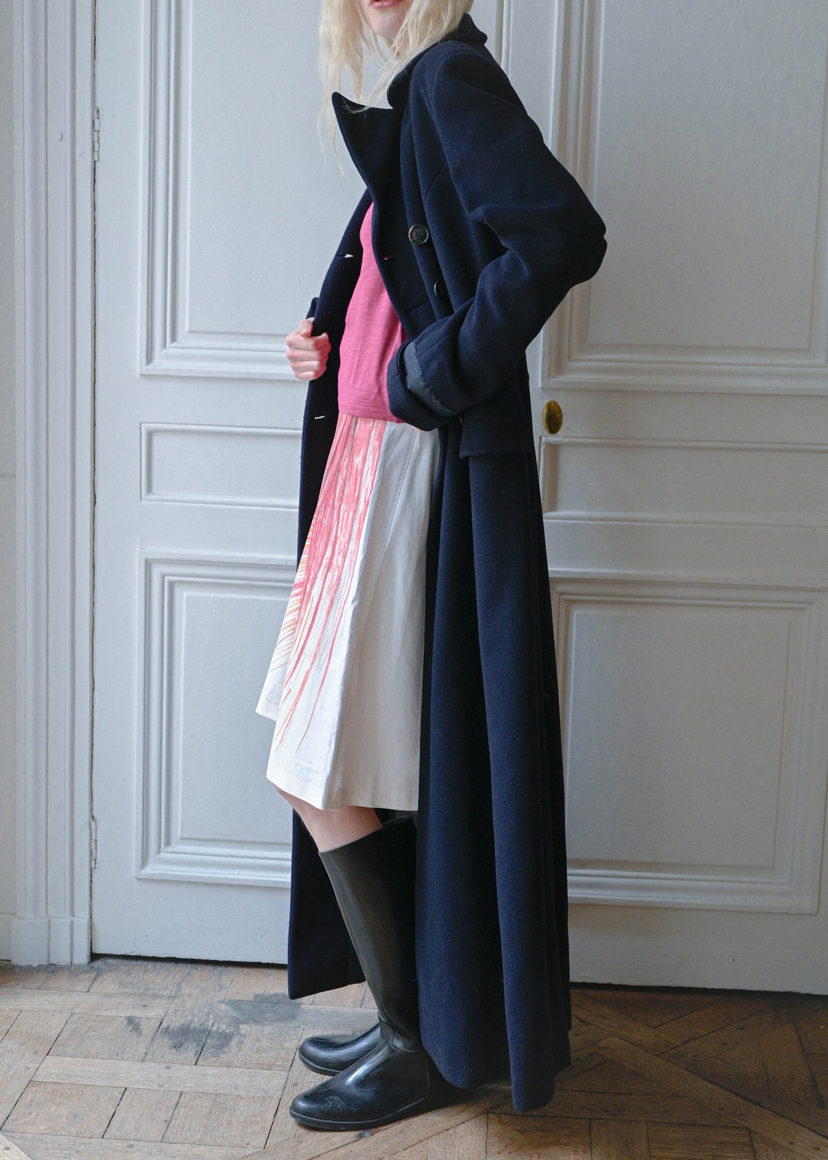 Vintage navy wool maxi coat, side view, TURN Paris