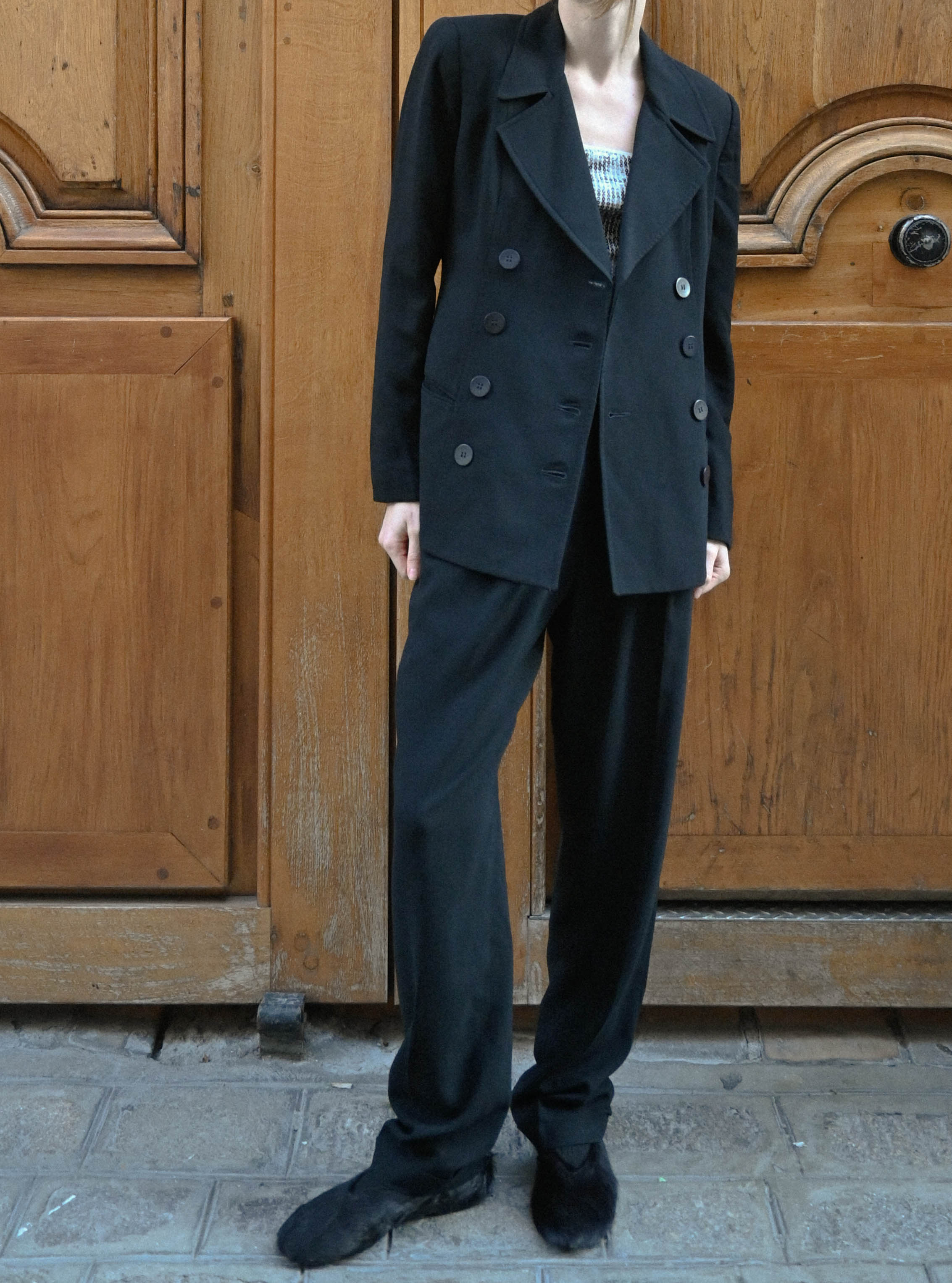 DONNA KARAN SUIT