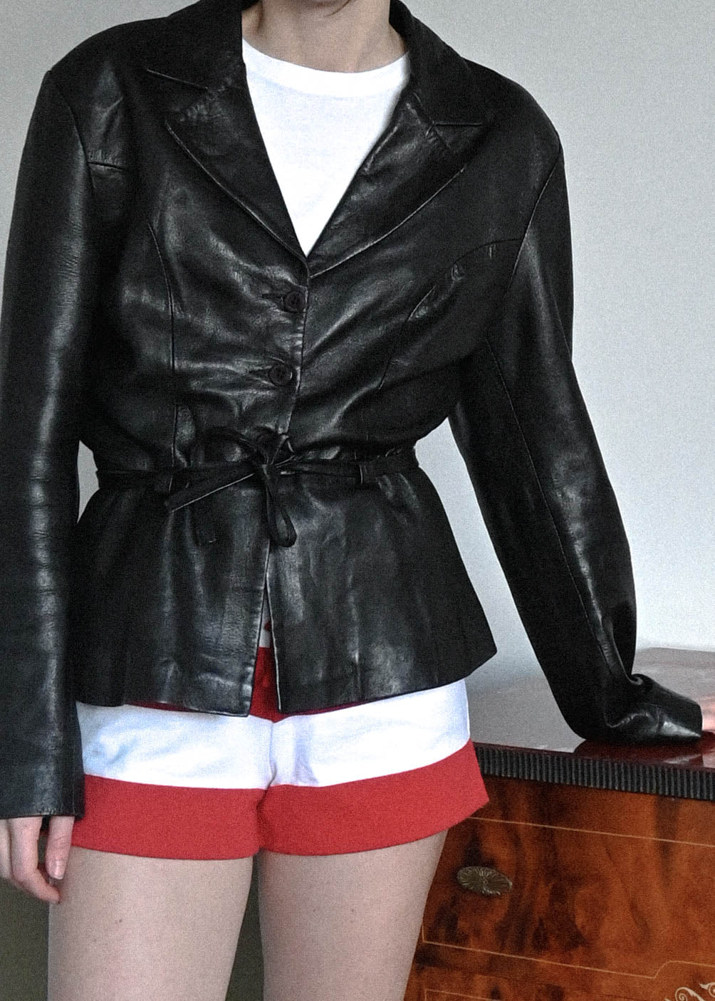 VINTAGE LEATHER JACKET