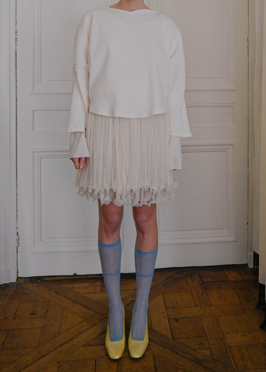 MADE IN PORTUGAL TURN PARIS RIBBED SWEATER DESIGNED AS A HEART SHAPED SILHOUETTE, WITH STRUCTURAL SHOULDERS TO MAGNIFY THE POSTURE&nbsp;