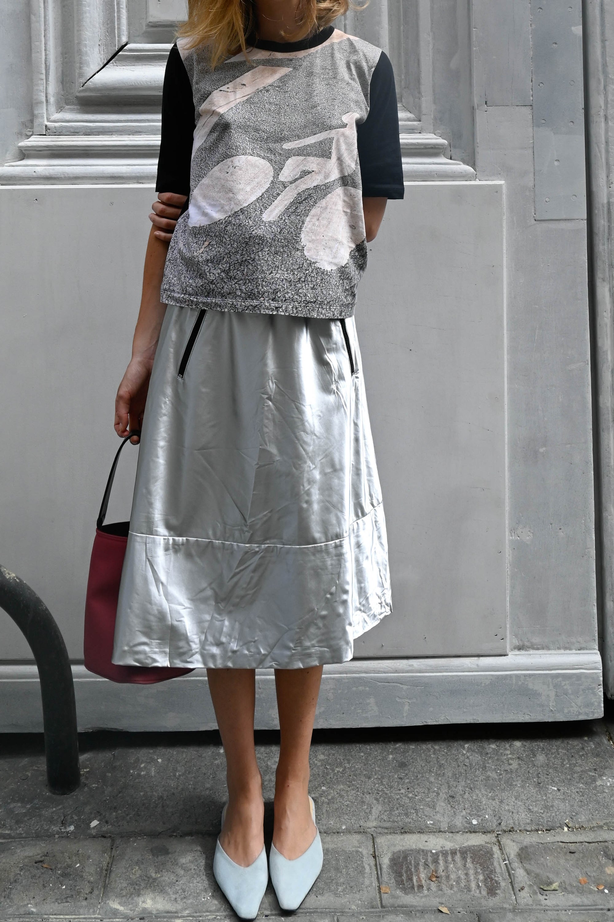 AGNES TEE