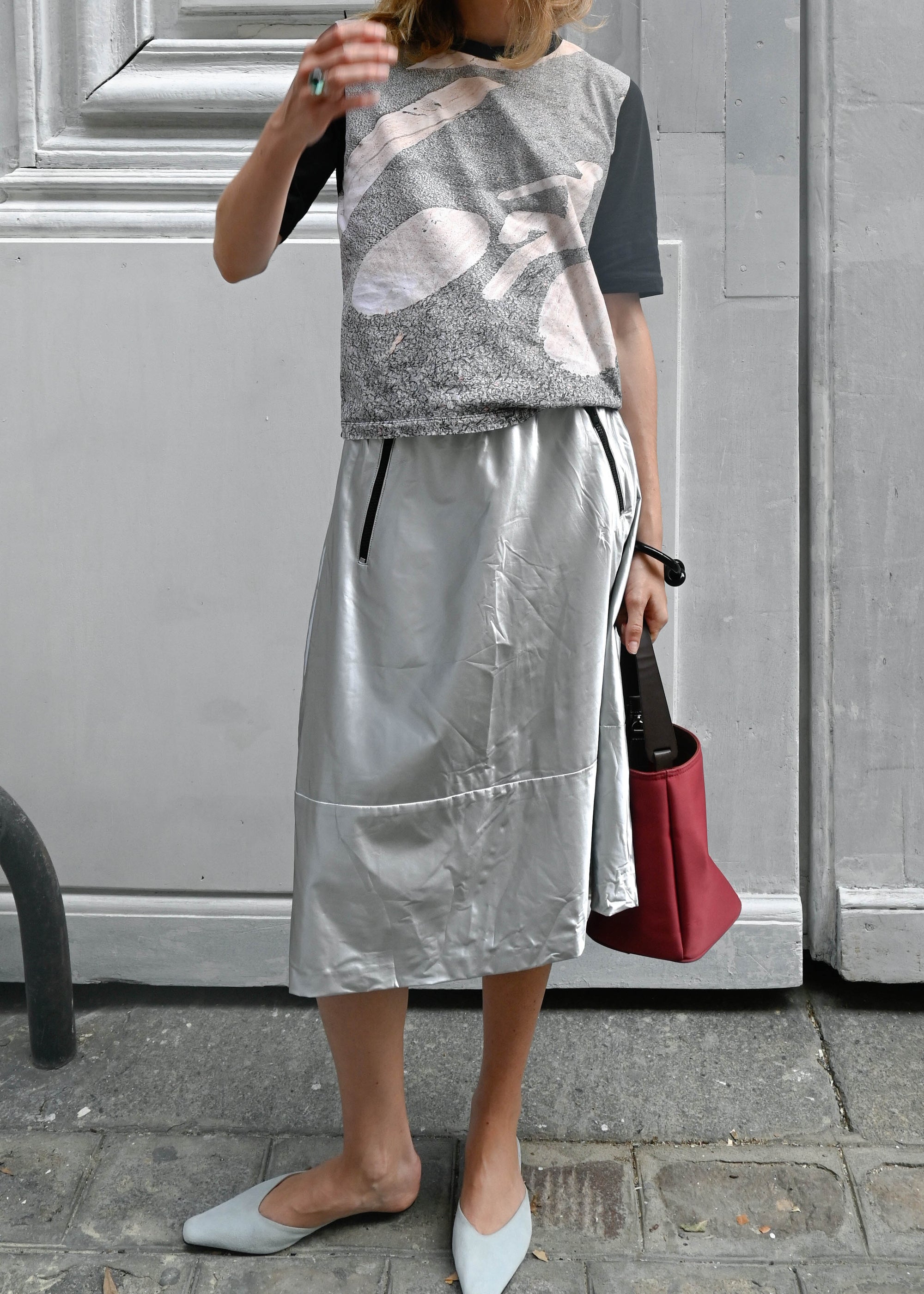 AGNES TEE