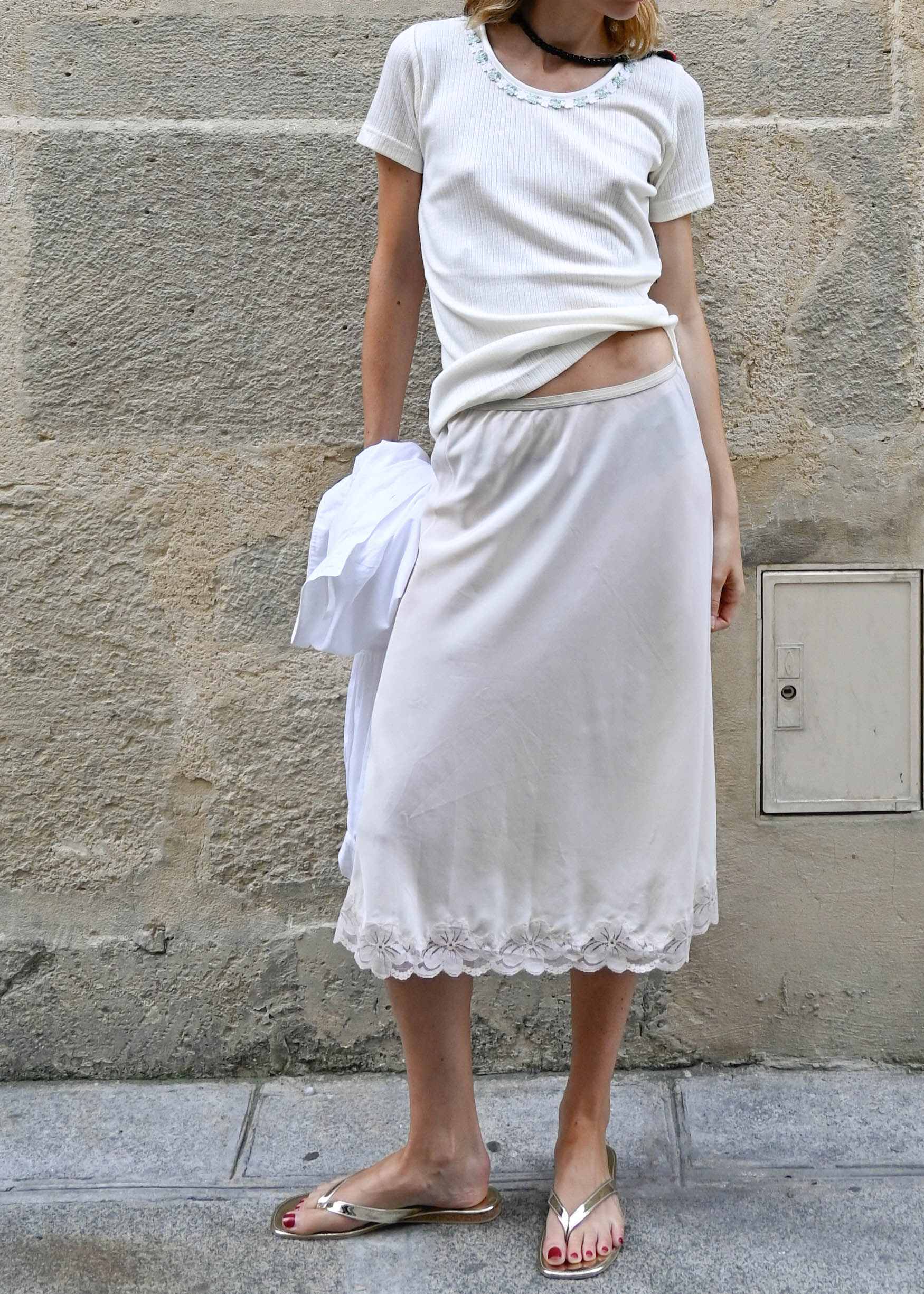 RIBBED TEE