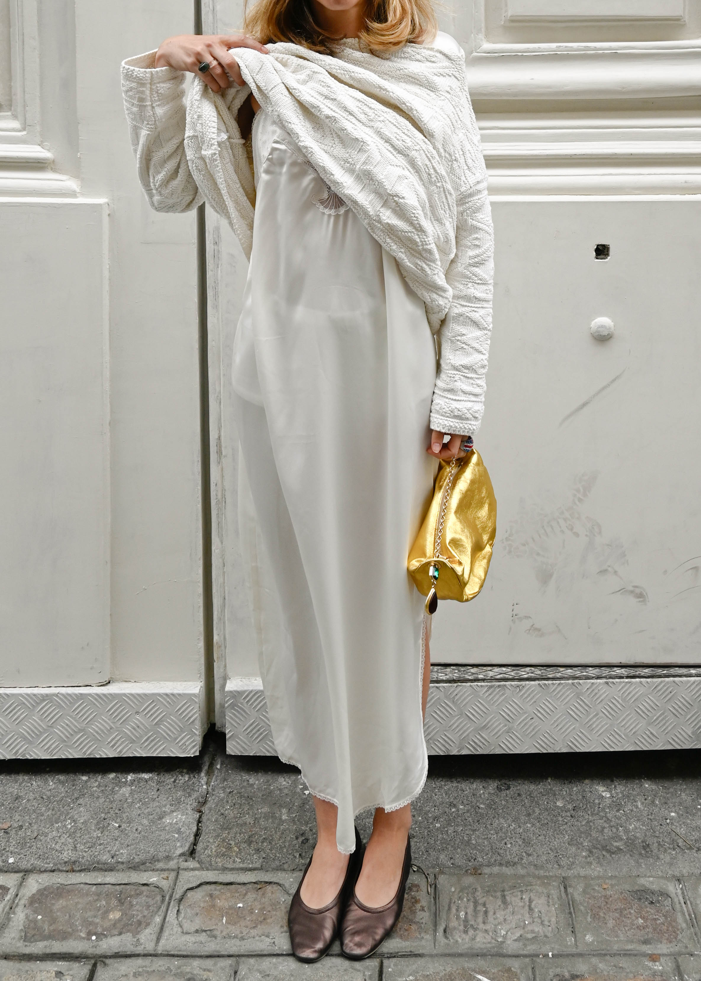 WHITE MAXI