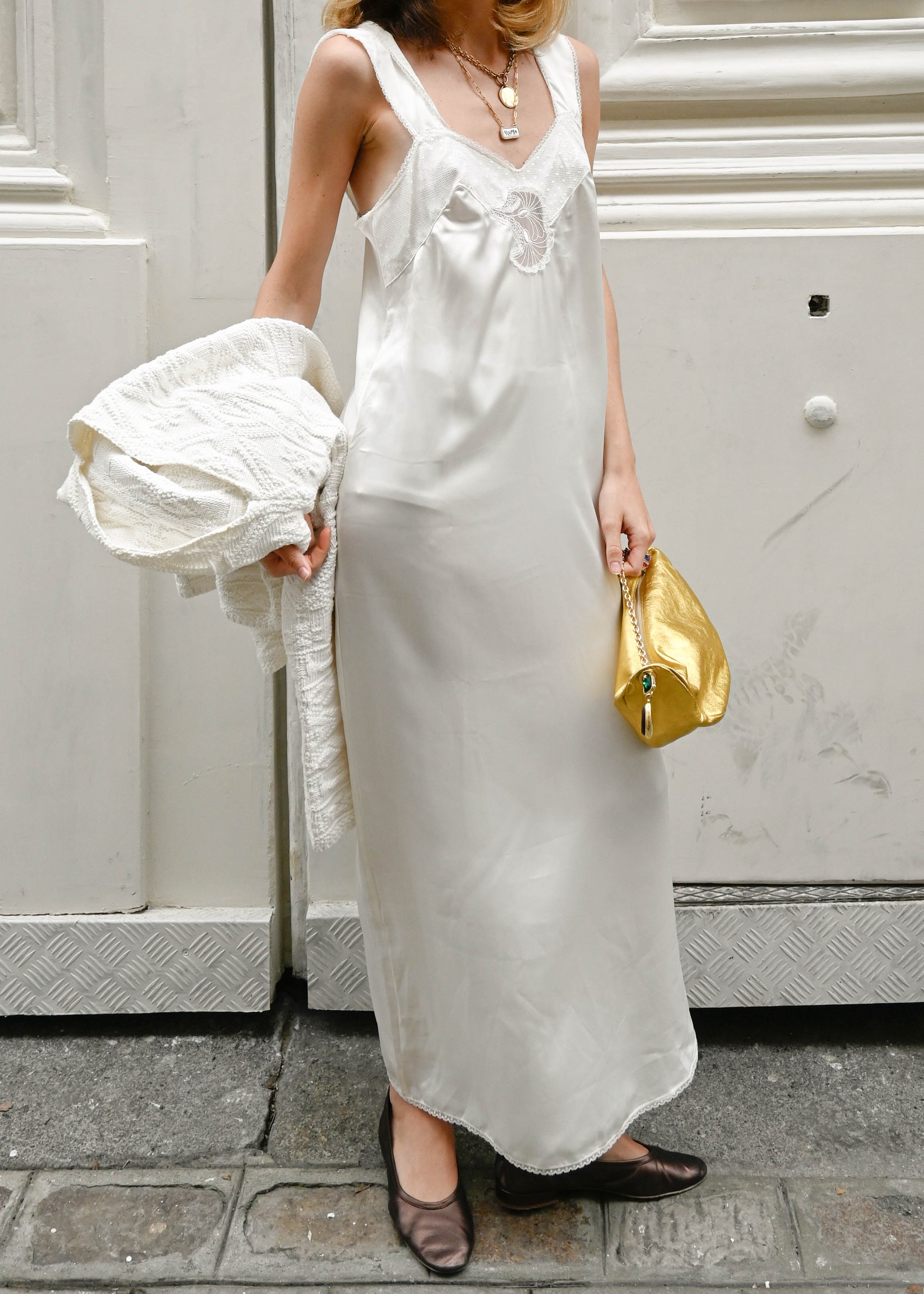 WHITE MAXI