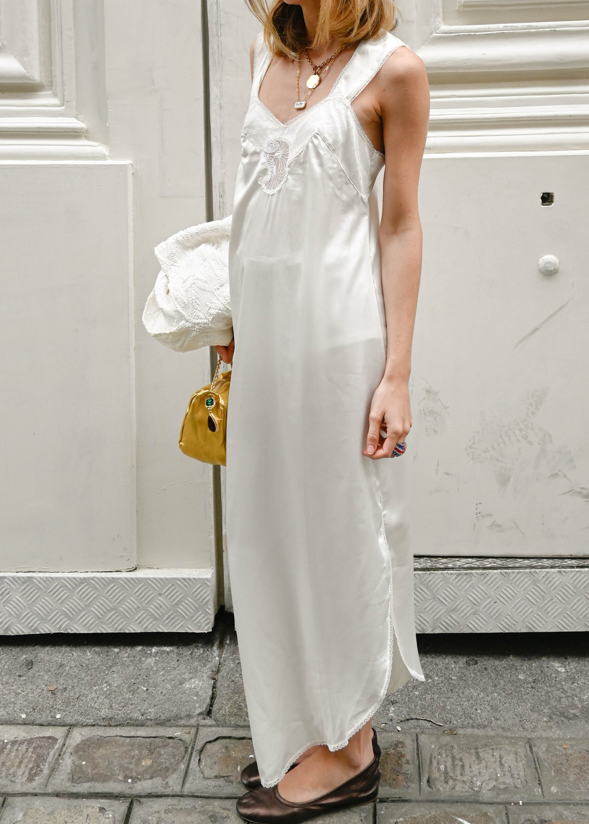 WHITE MAXI