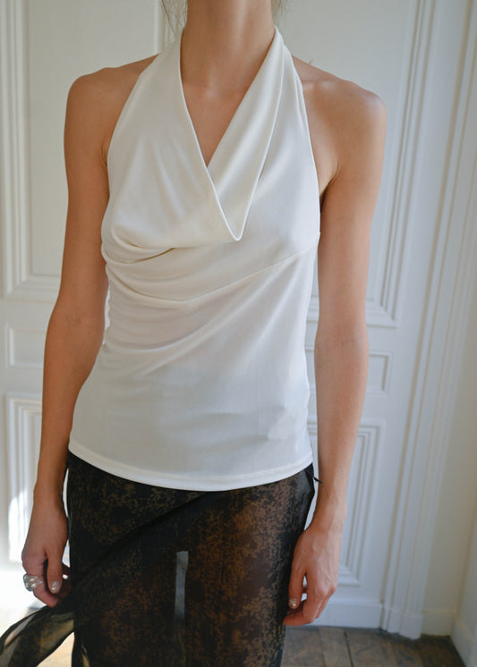 BACKLESS TANK