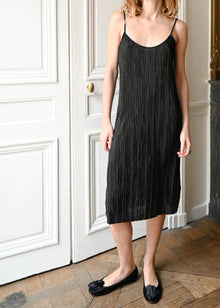 PLISSÉ DRESS