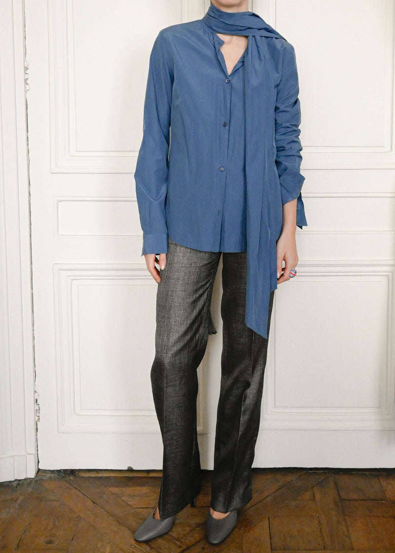 BLUE SHIRT