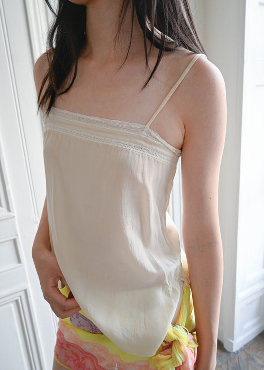 LACE SLIP