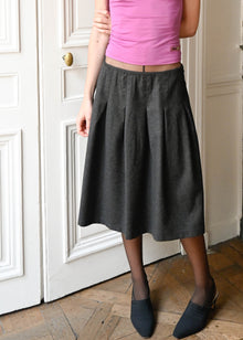 GREY SKIRT