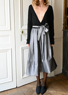 METALLIC SILVER SKIRT