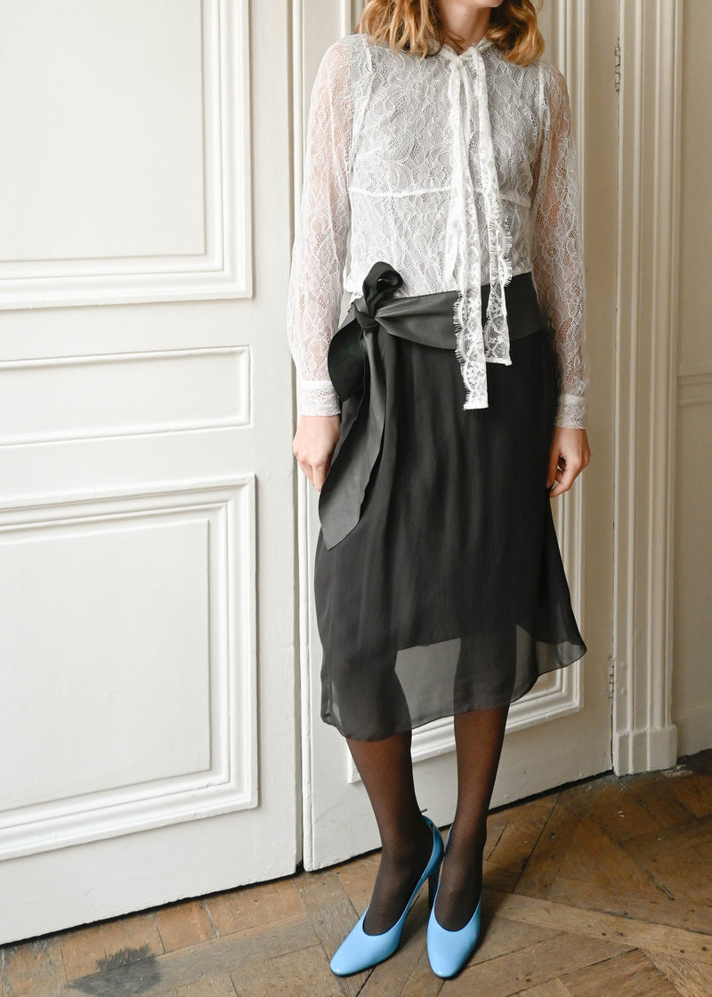 LACE BLOUSE