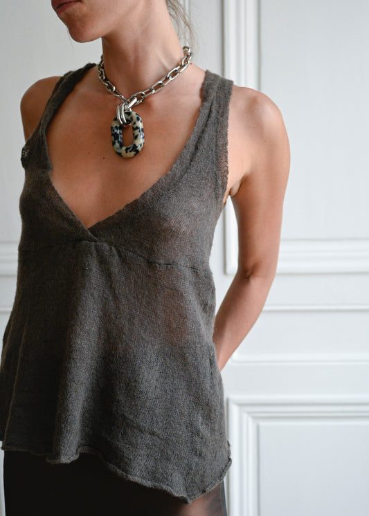 V KNIT TOP