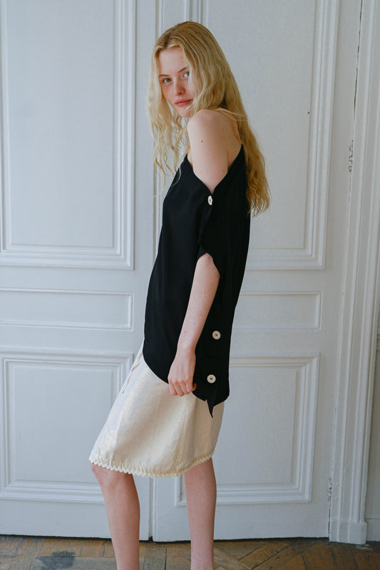 BUTTON EDGE TOP
