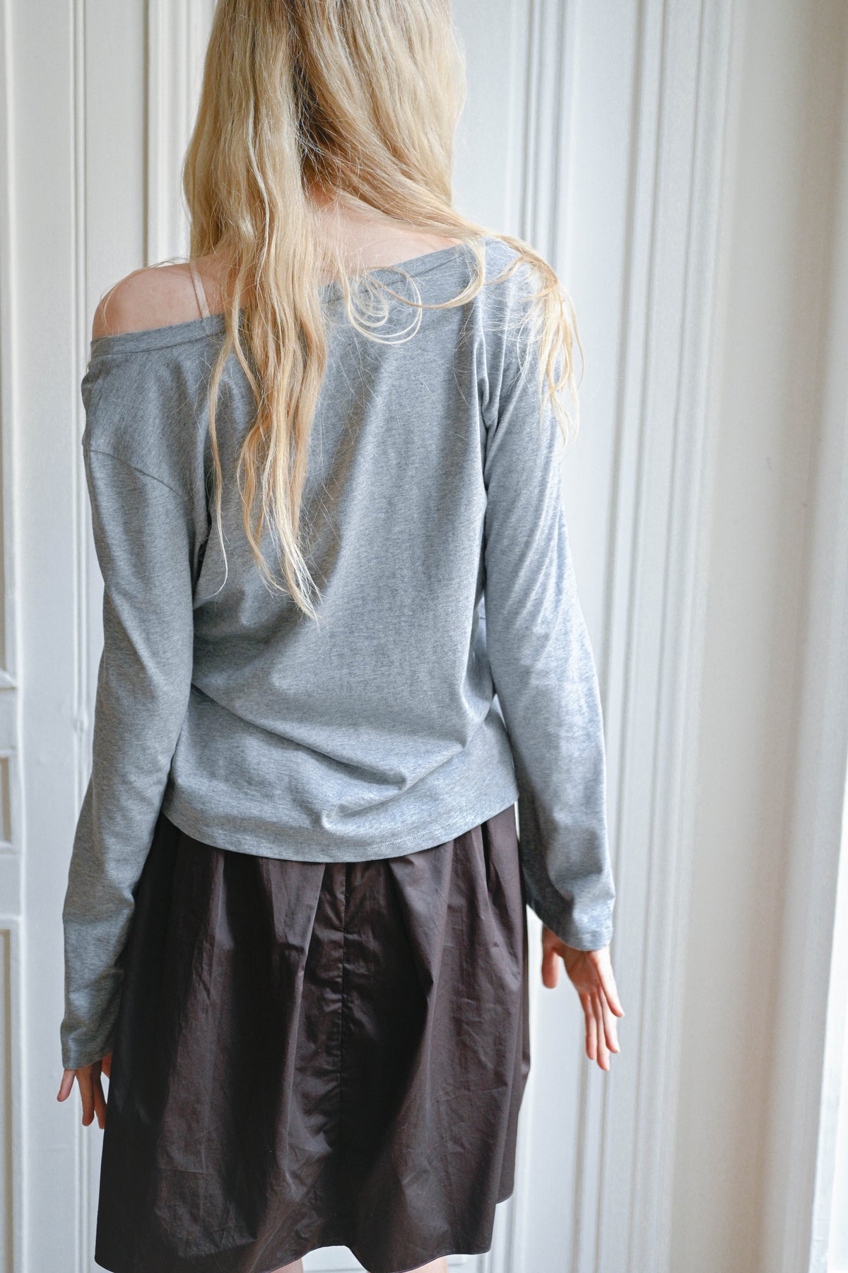 TURN Paris long sleeve tee in soft grey with a blue sequin embroidered stamp print. Made in Portugal.