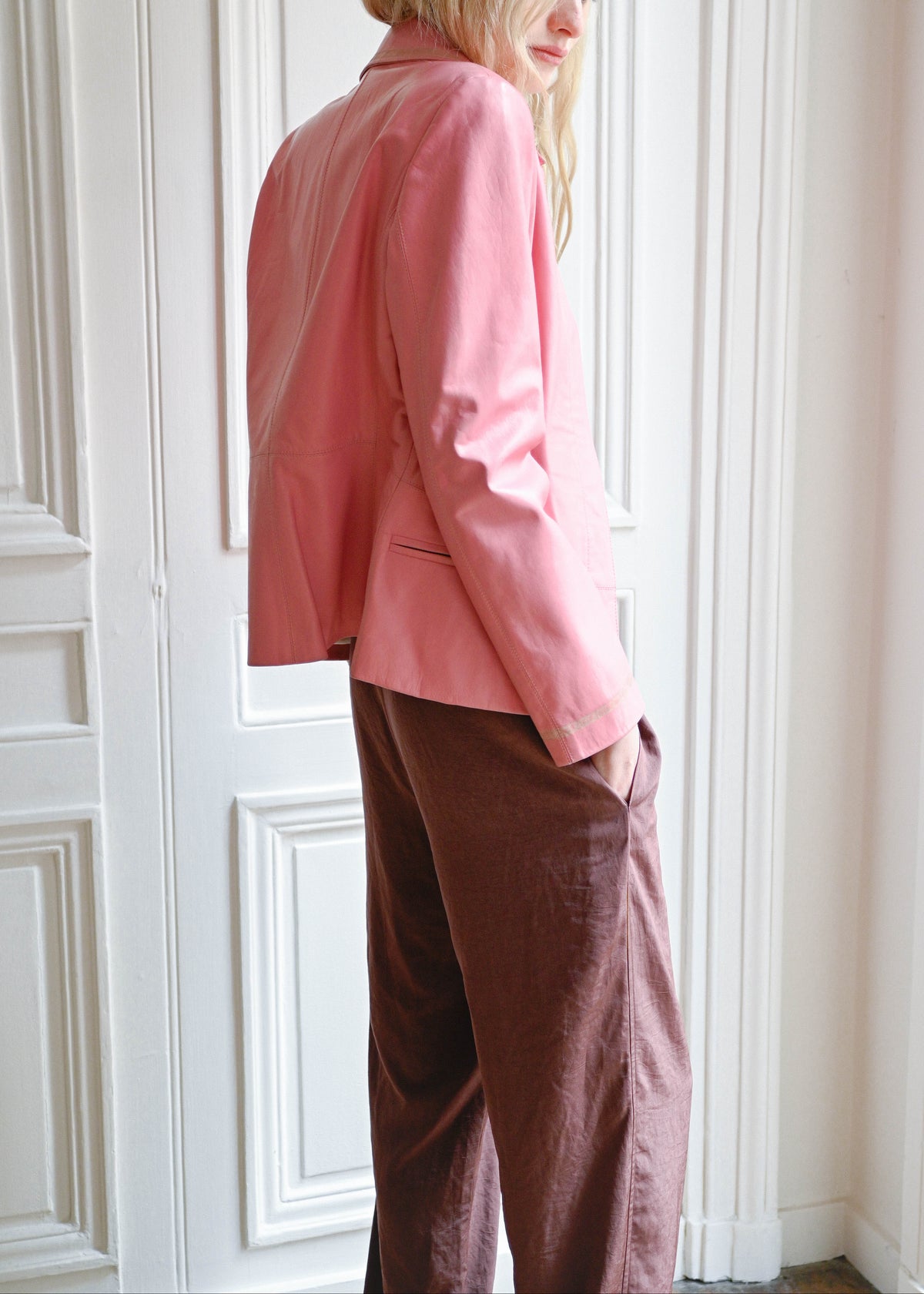 TURN Paris flowy loose pant in burgundy, tied at the waist with a custom-made asymmetrical pompon made in France.
