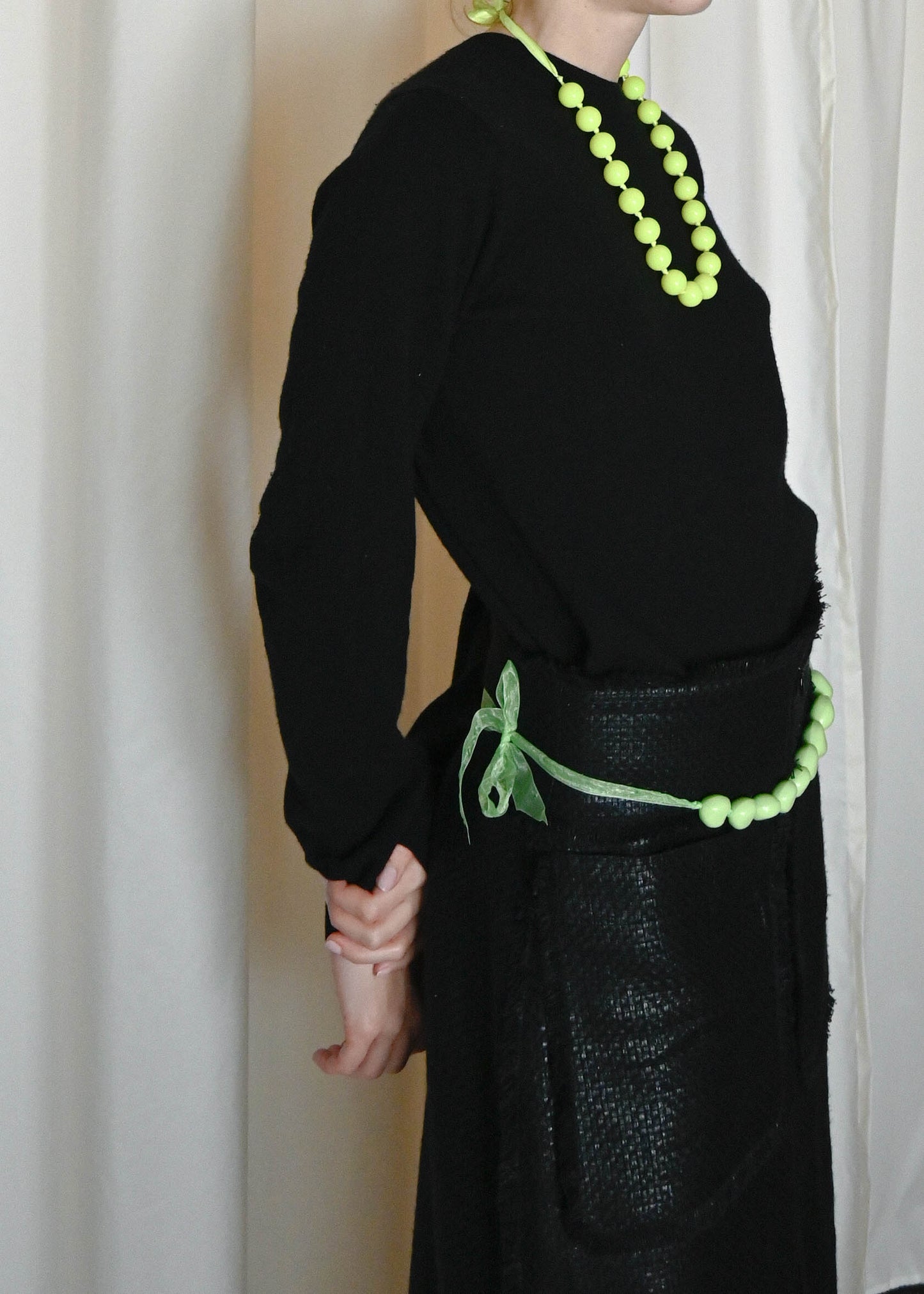 NEON BEADED NECKLACE