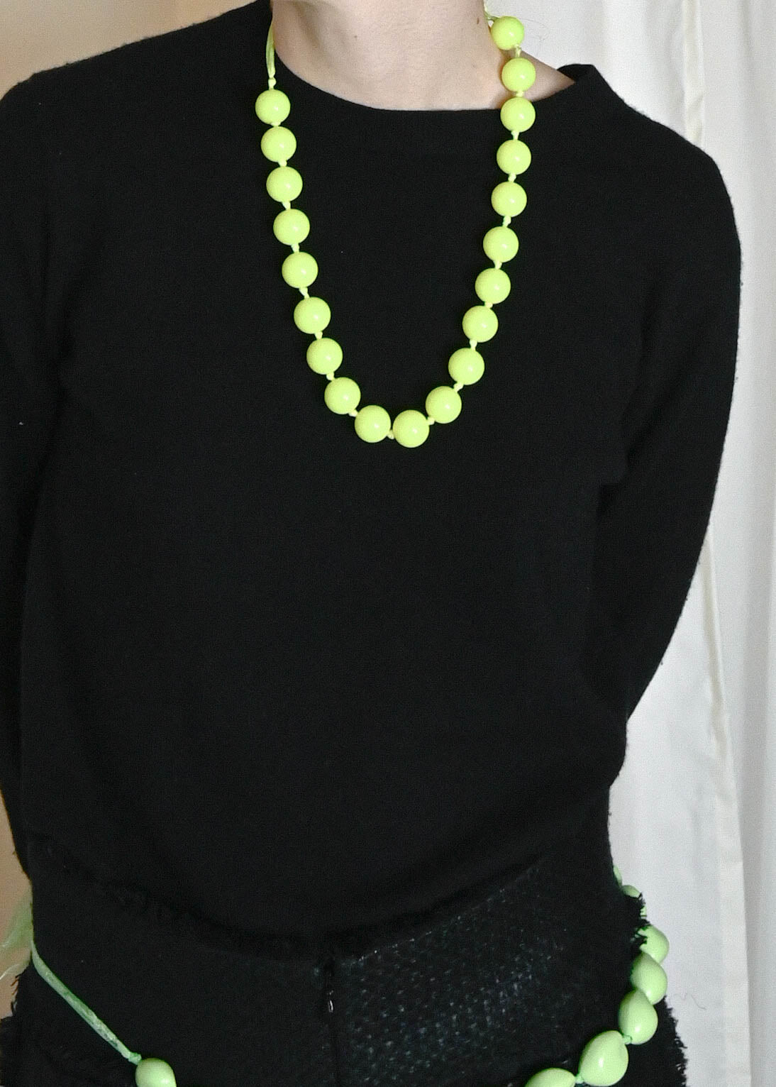 NEON BEADED NECKLACE