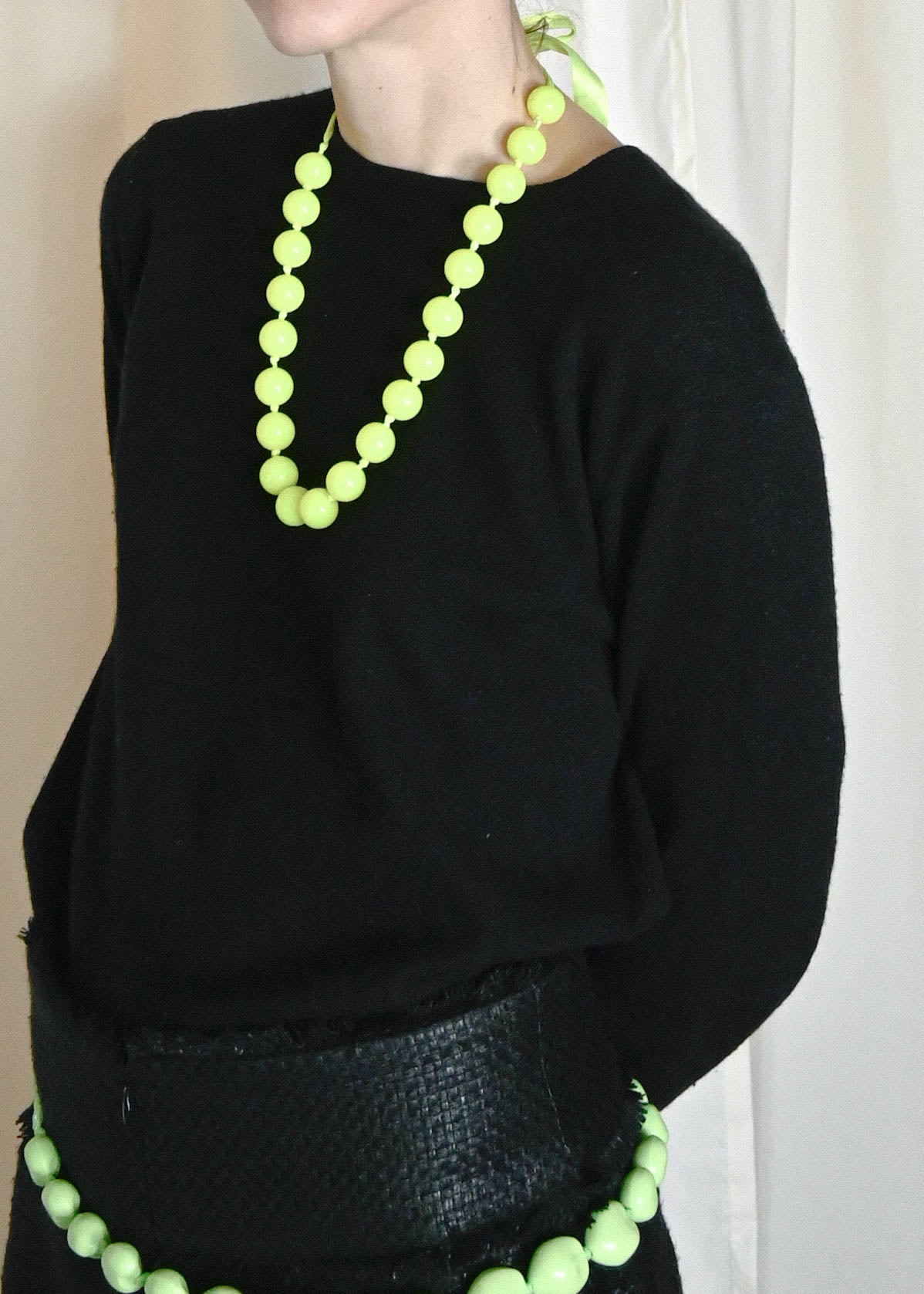 NEON BEADED NECKLACE