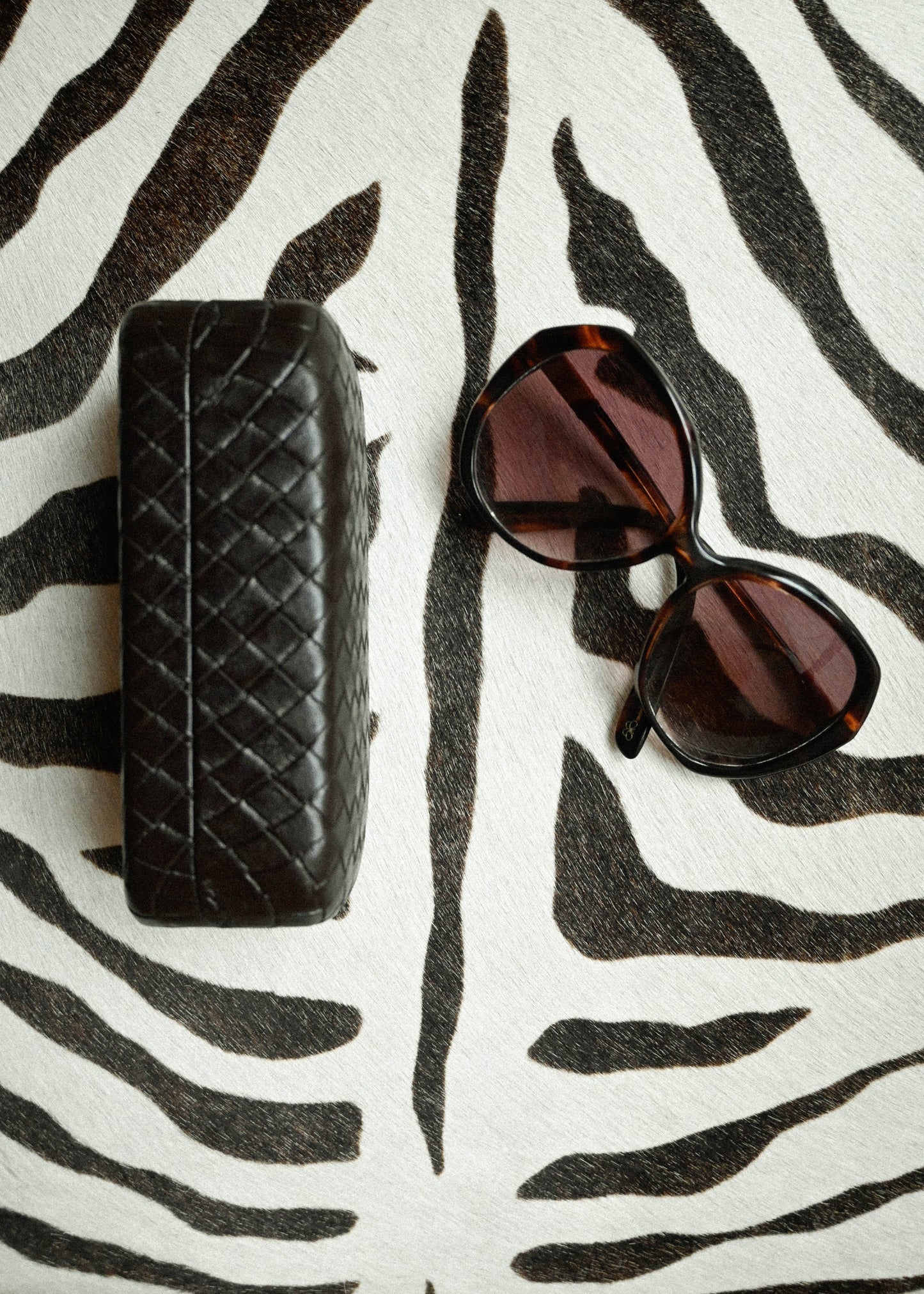 BOTTEGA SUNGLASSES