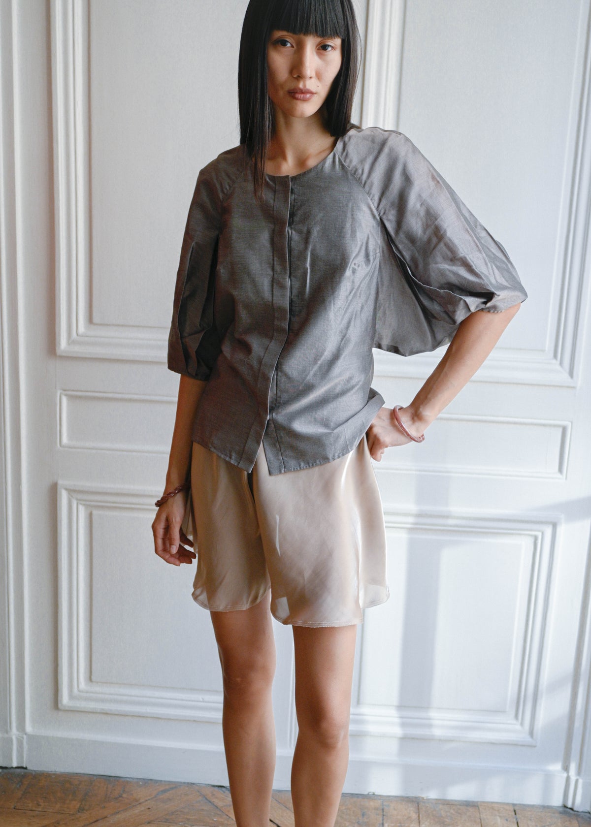 Vintage taupe bouffant shirt by TURN Paris