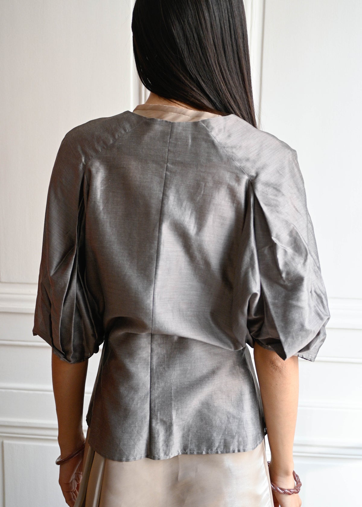 Vintage taupe bouffant shirt by TURN Paris