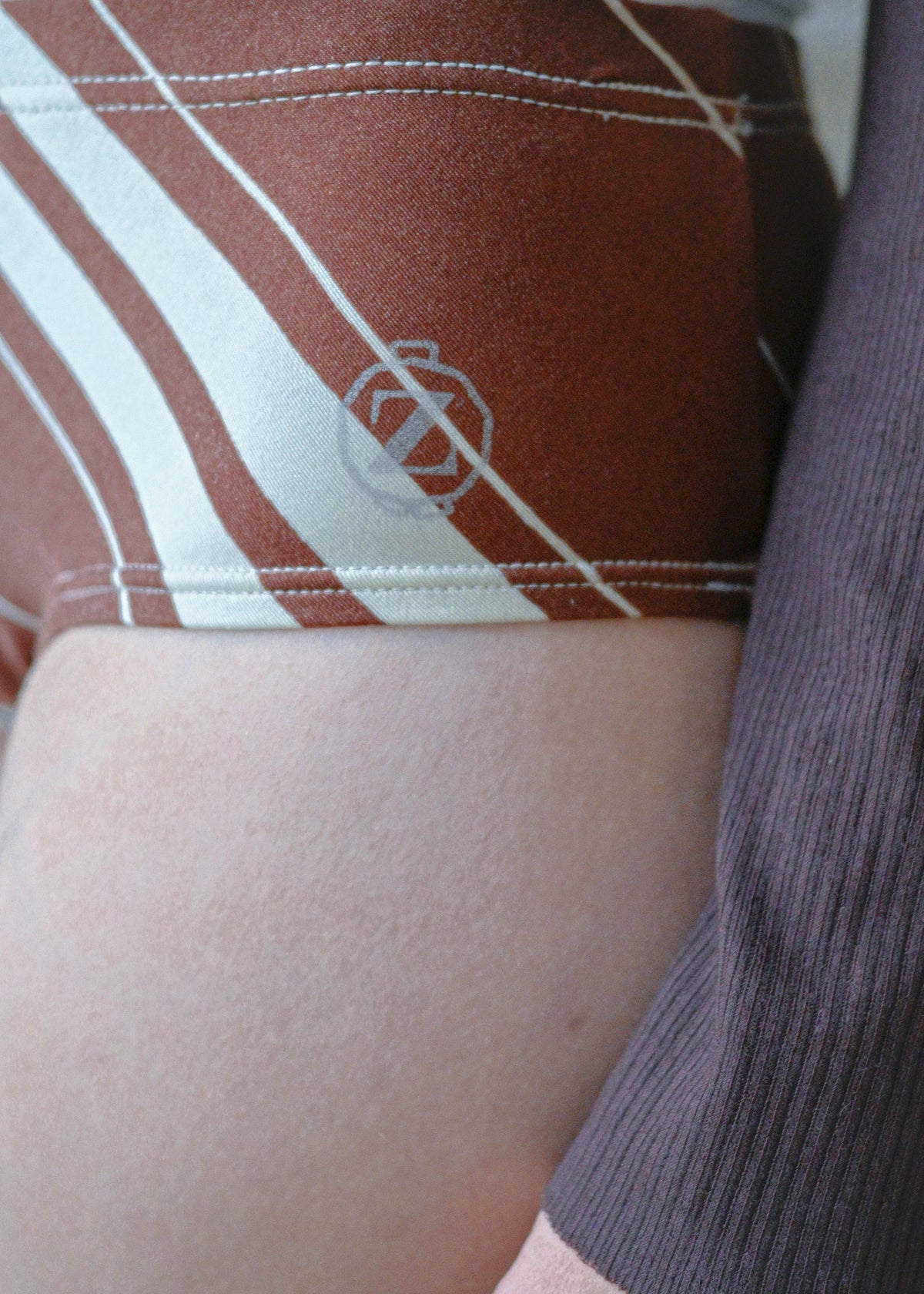 Striped briefs, waistband detail