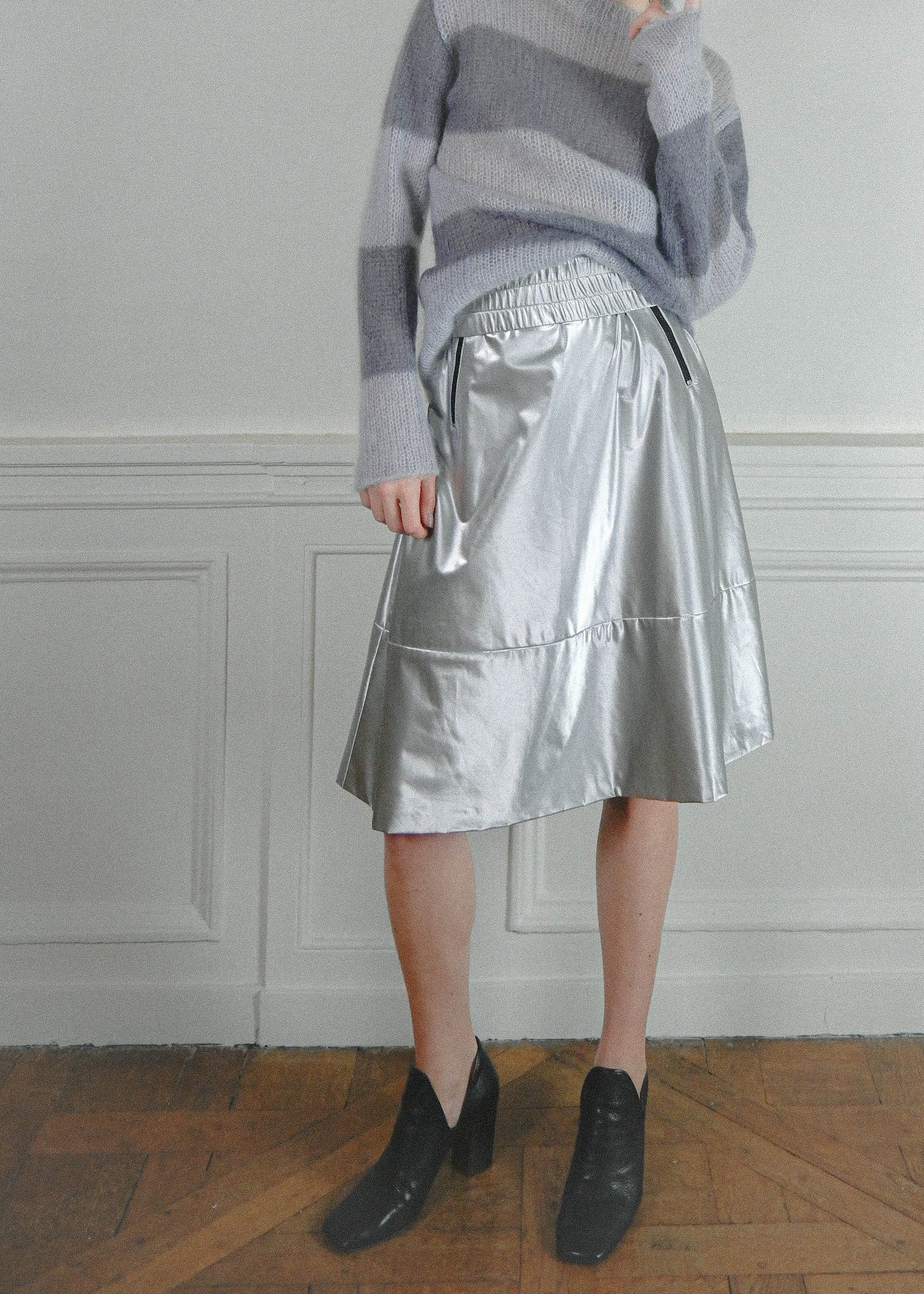 SILVER SKIRT