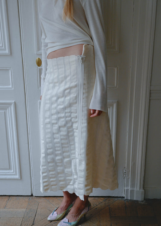 Cream knit maxi skirt, textured knit close-up