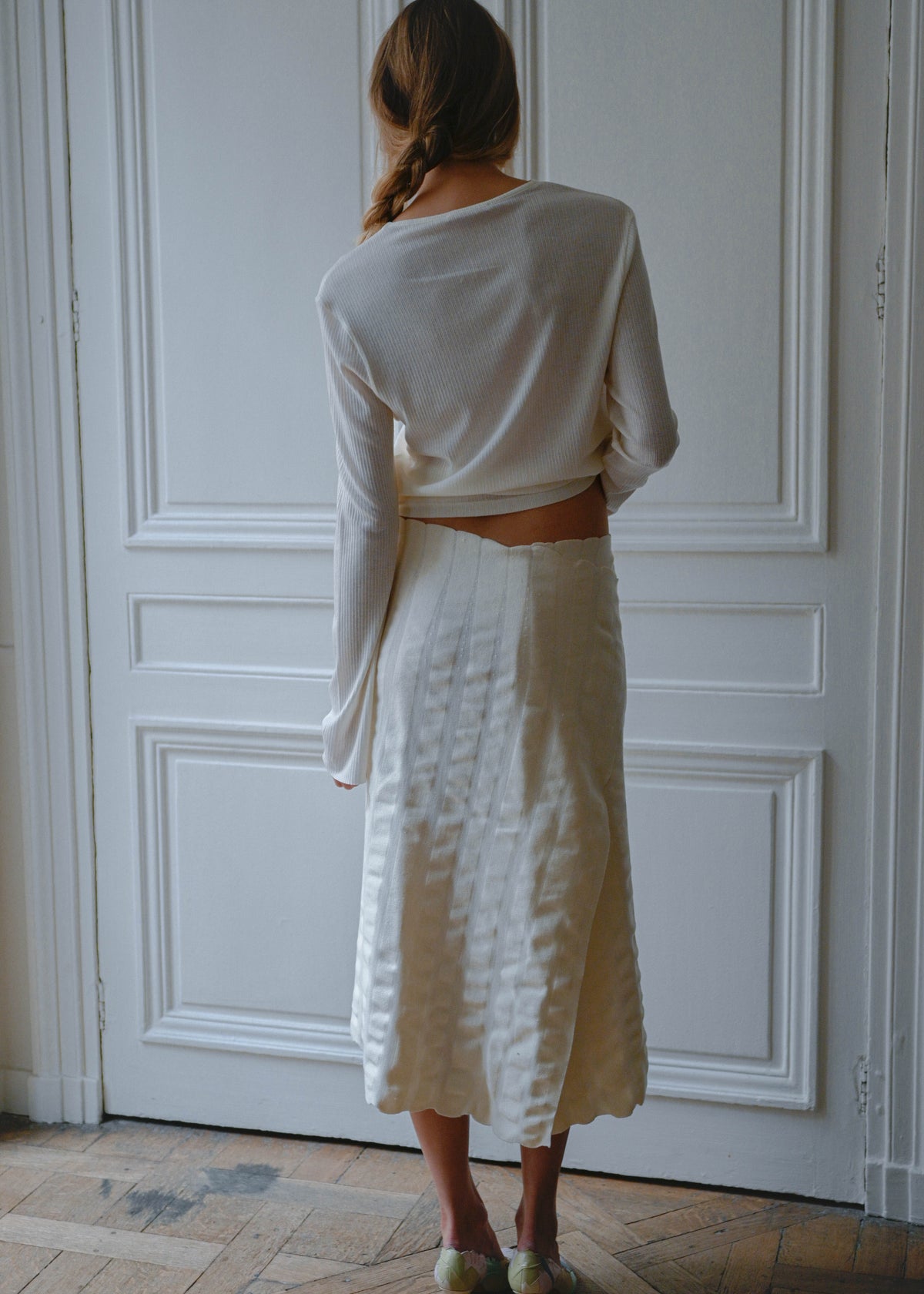 Cream knit maxi skirt, back view