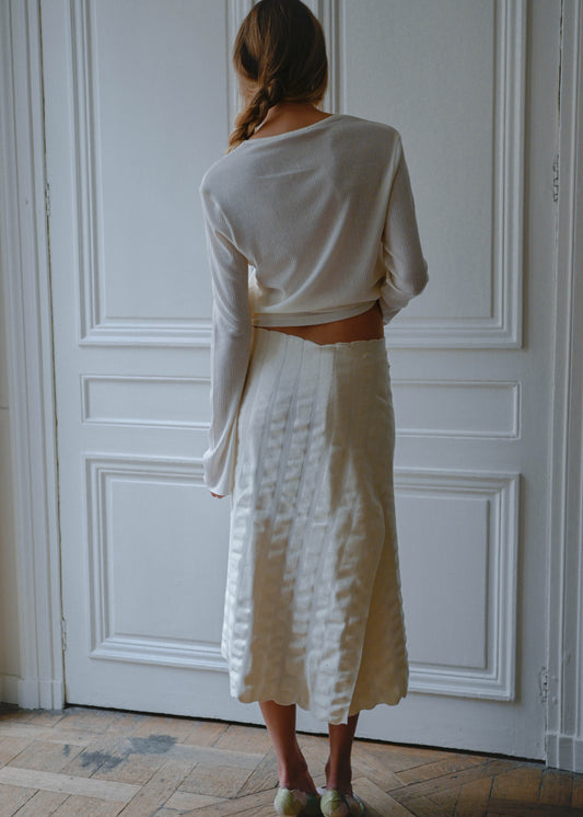 Cream knit maxi skirt, back view