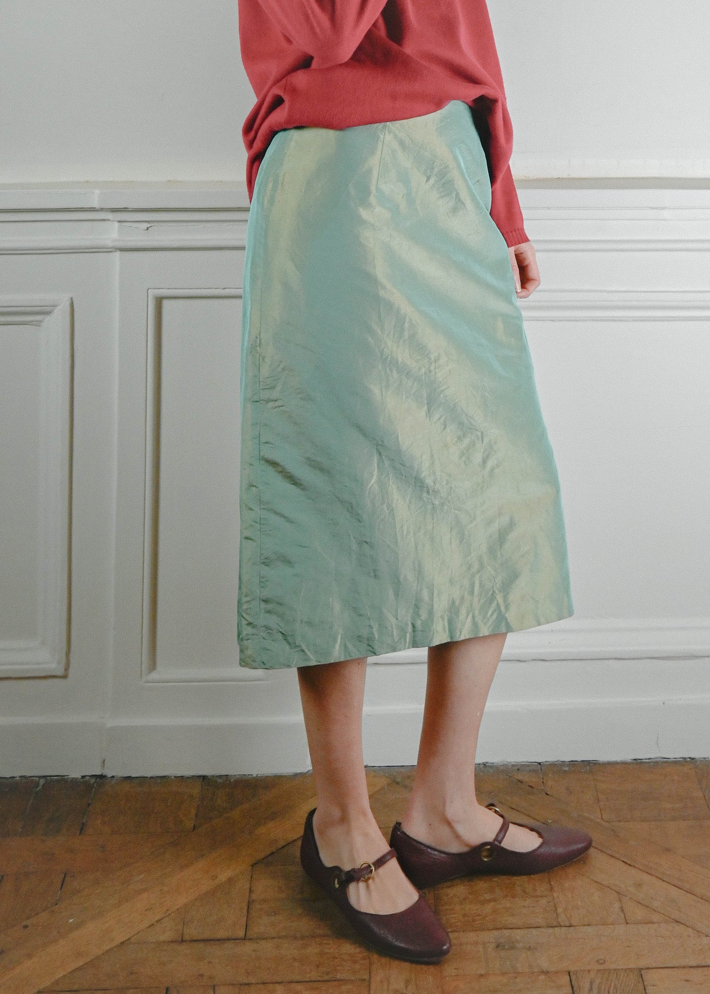 Green hue skirt