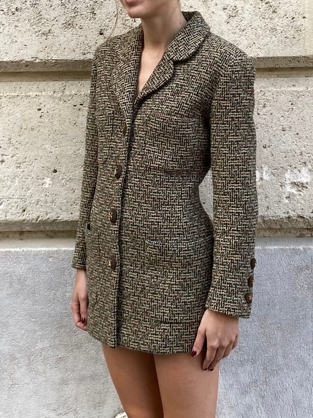 CHANEL 1999 TWEED BLAZER