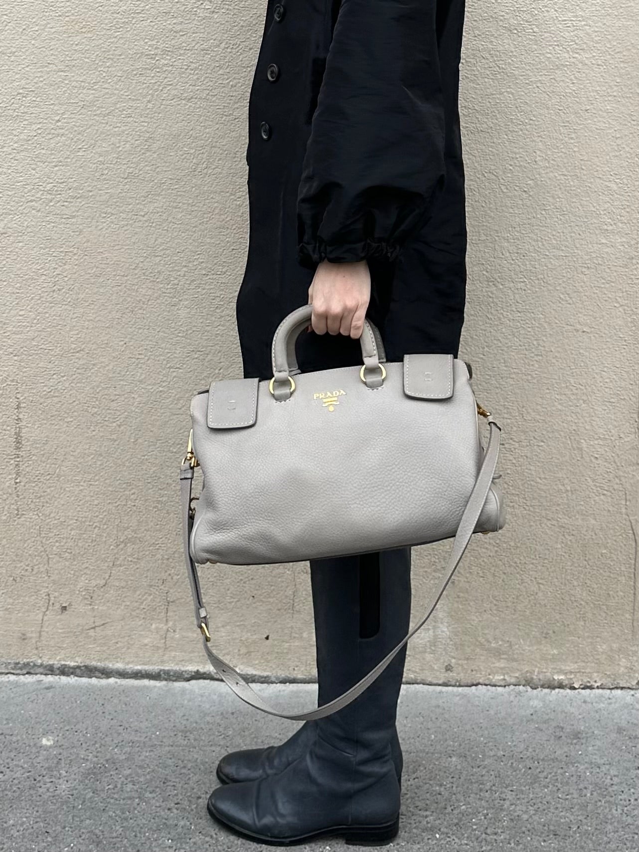 PRADA LIGHT GREY LEATHER BAG