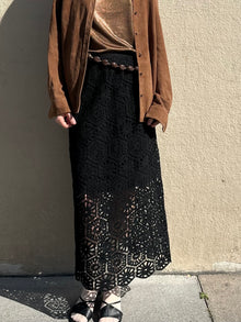 VINTAGE EMBROIDED SKIRT