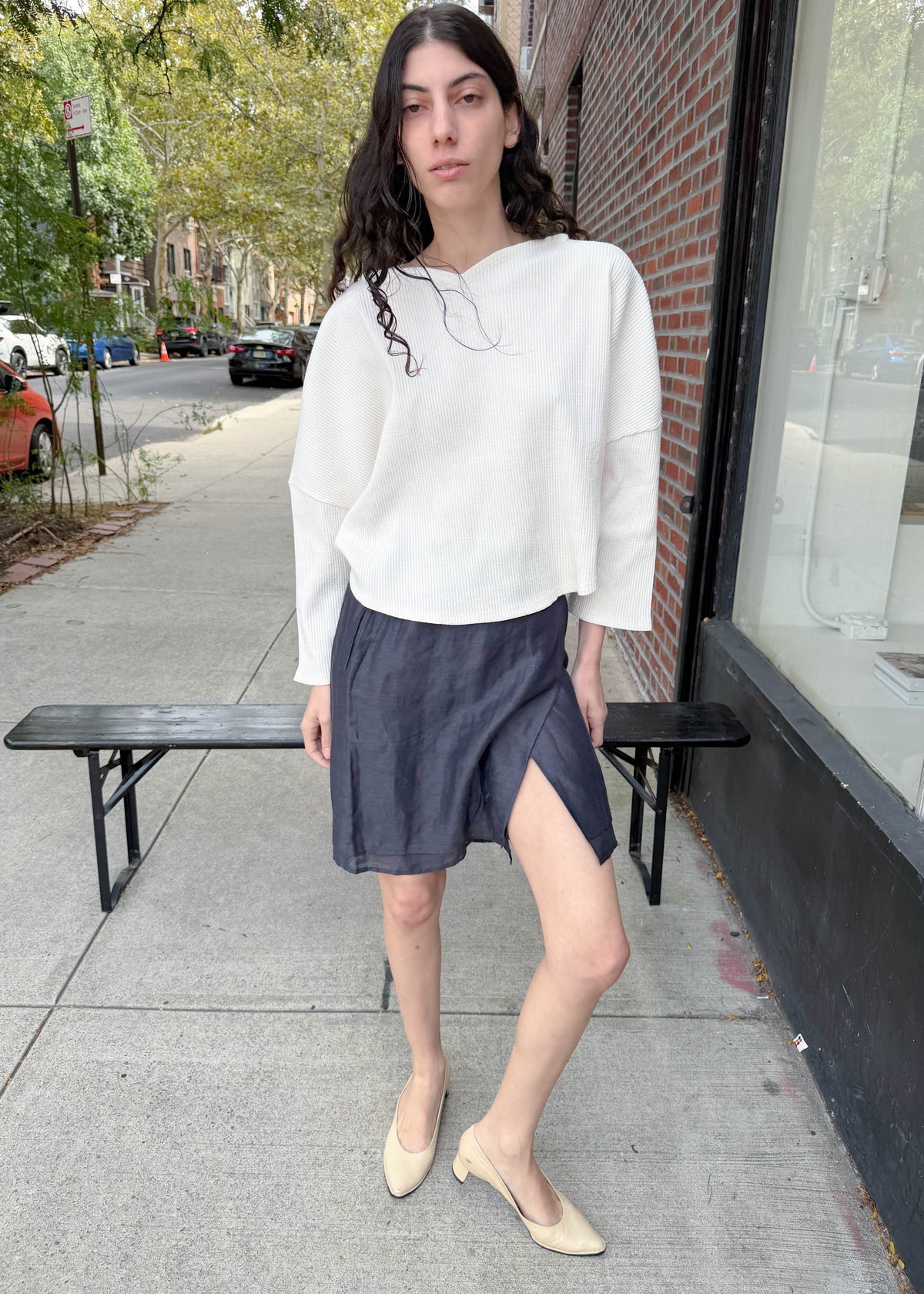 TURN Paris ribbed sweater in cream with a heart-shaped silhouette and structured shoulders to enhance posture. Made in Portugal.